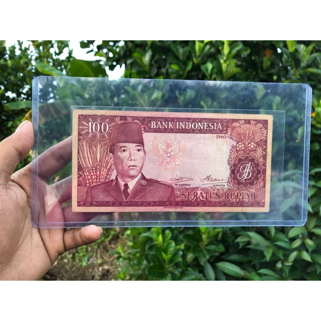 Uang Kuno 100 Soekarno XF 099