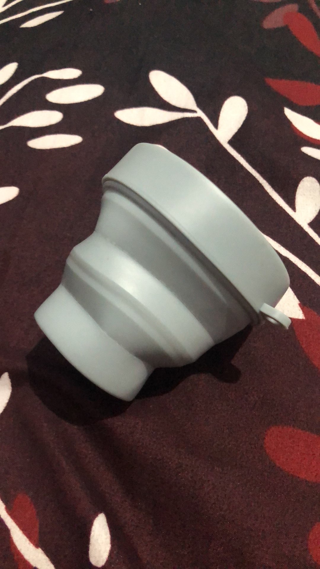Gelas Lipat Multifungsi / Gelas Lipat Silikon Warna Warni / Gelas Minum Lipat Portable