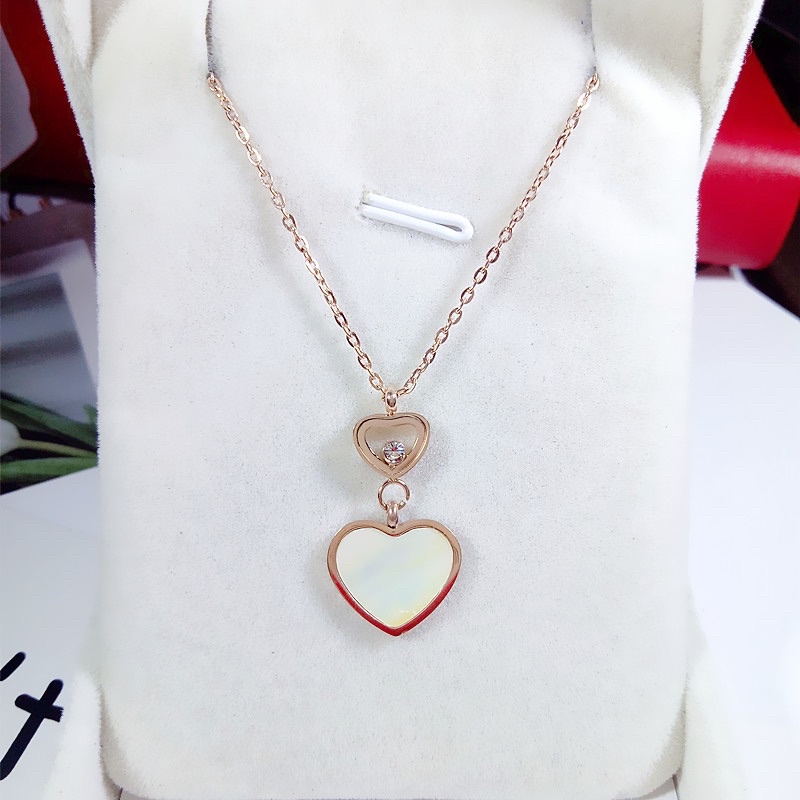 Kalung love moonaly warna titanium anti karat