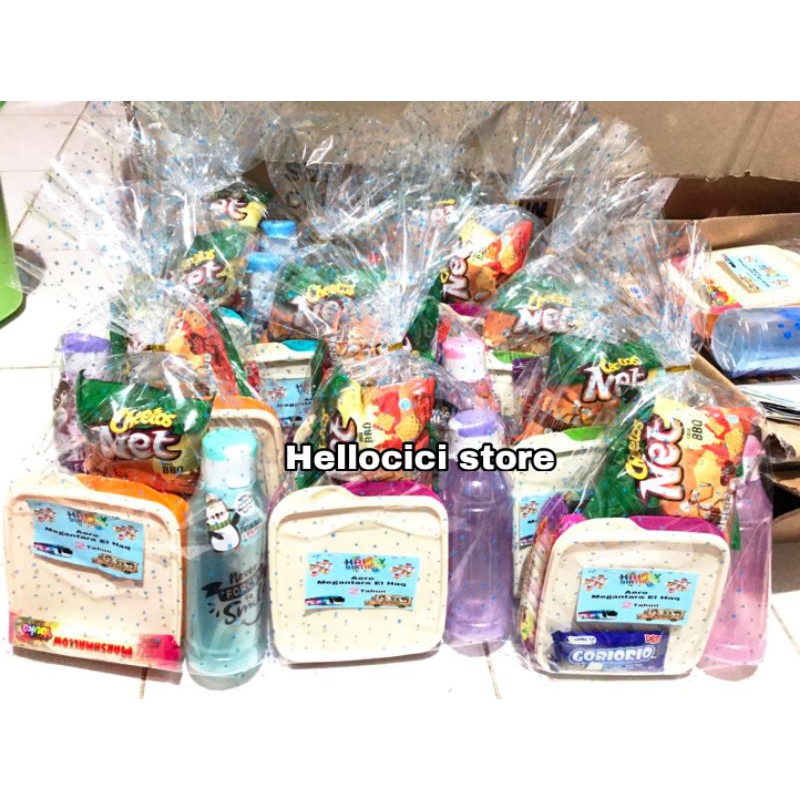 Parcel Bingkisan Snack + Lunch Box Kyoto + Botol Minum Kemasan Ultah