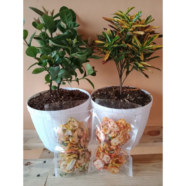 

kerupuk seblak pedas&original