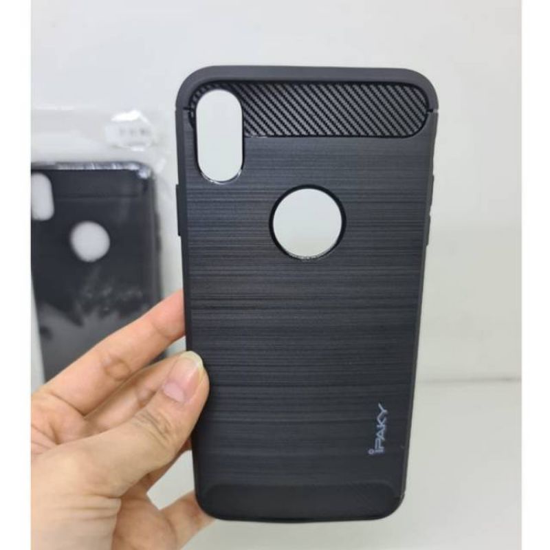 Softcase Slim Fit Carbon Iphone Xs Max - UA