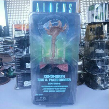 Figure ALIENS Xenomorph Egg & Facehugger Neca Original