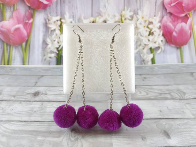 Anting Juntai Fashion Pompom Cherry /Anting Hijab atau Giwang - KERABU JUNTAI By Tokopelanginicer
