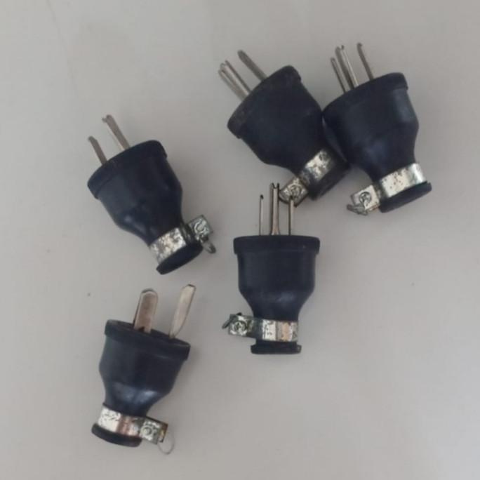 >*>*>*>*] Steker genset Honda Yamaha Robin kaki 3 model tegak lurus