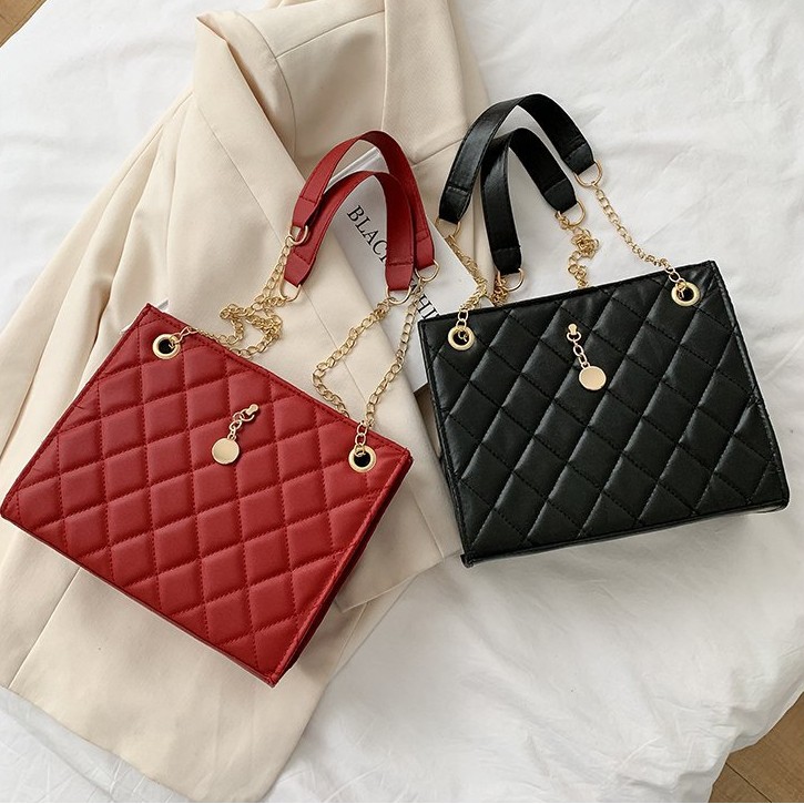 Slingbag Wanita Casual Elegan Korean Style Import / Selempang Wanita Elegan Polos Musim Panas/Tas