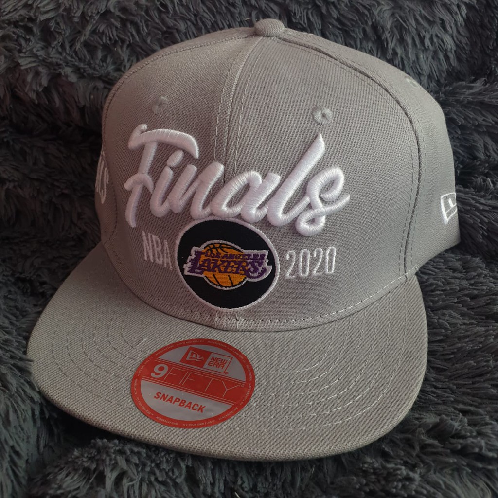 Topi Snapback Lakers X NBA Champion Limited Edition 2020 Logo White Grey