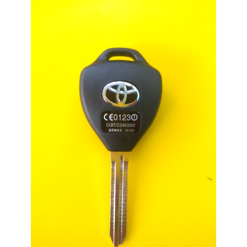 casing kunci remote toyota innova fortuner altis hilux camry