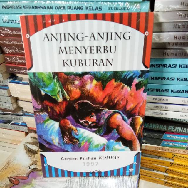 Anjing anjing menyerbu kuburan