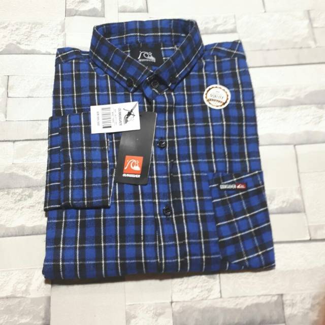 Kemeja Flanel Quicksilver