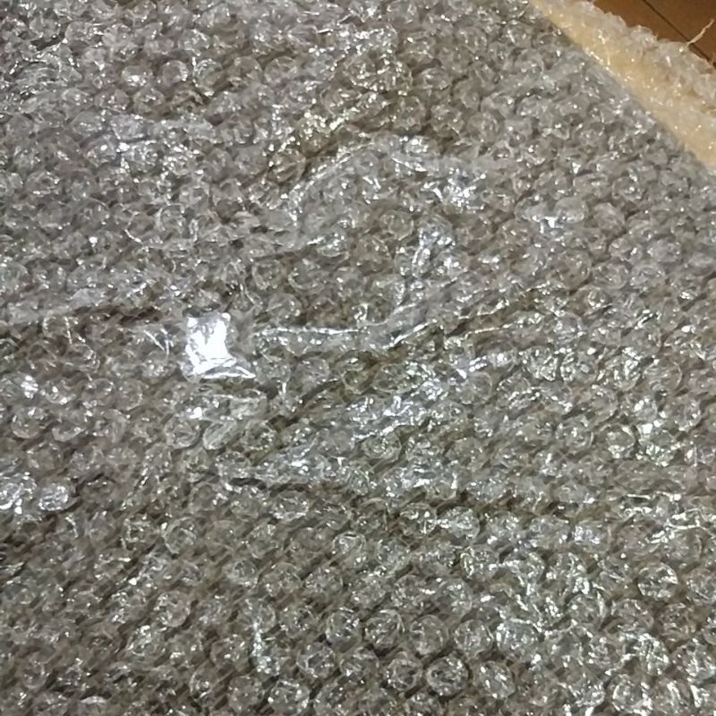 

Bubble Wrap tambahan untuk packing agar lebih aman