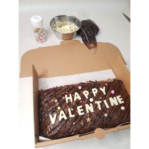 

Brownies Letter Cake Custom