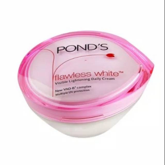 PONDS FLAWLESS WHITE DAY CREAM 50gr