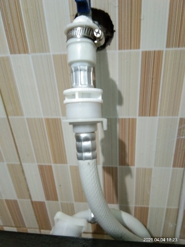 Sambungan Keran Selang Mesin Cuci Universal