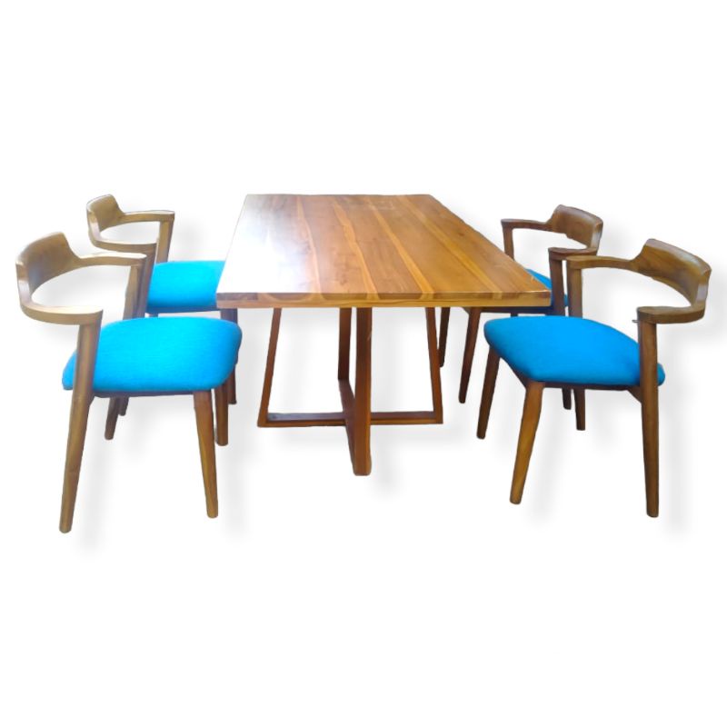 MEJA JATI 1 SET MEJA + 4 KURSI (PO) PENGIRIMAN DARI JEPARA LANGSUNG.