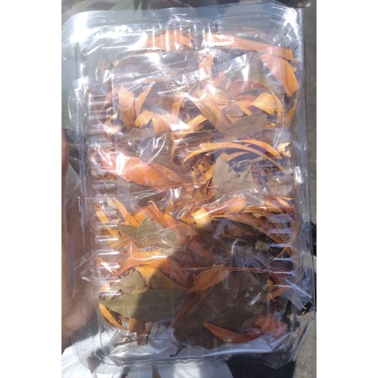 

WEDANG UWUH KHAS JOGJA LENGKAP GULA BATU+KAPULAGA