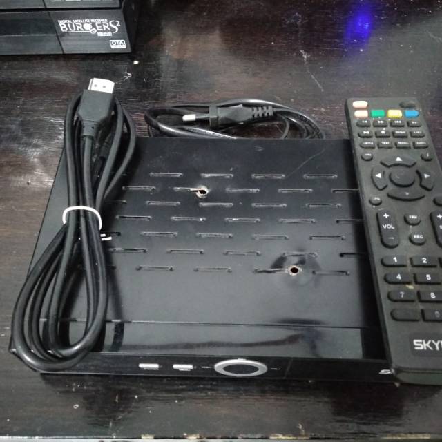 Skybox A1 old