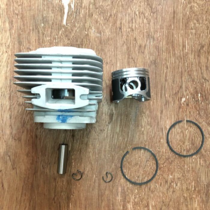 Blok Komplit Chainsaw New West Tipe 788 Original