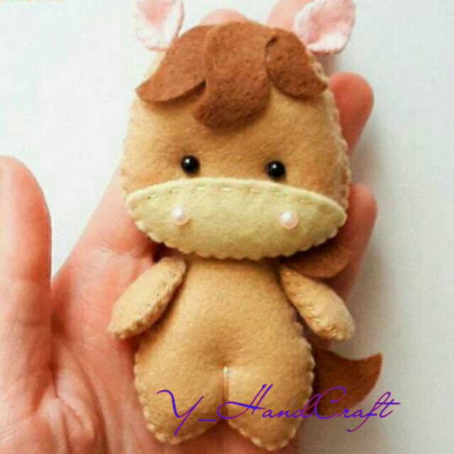 Aplikasi boneka flanel kancil