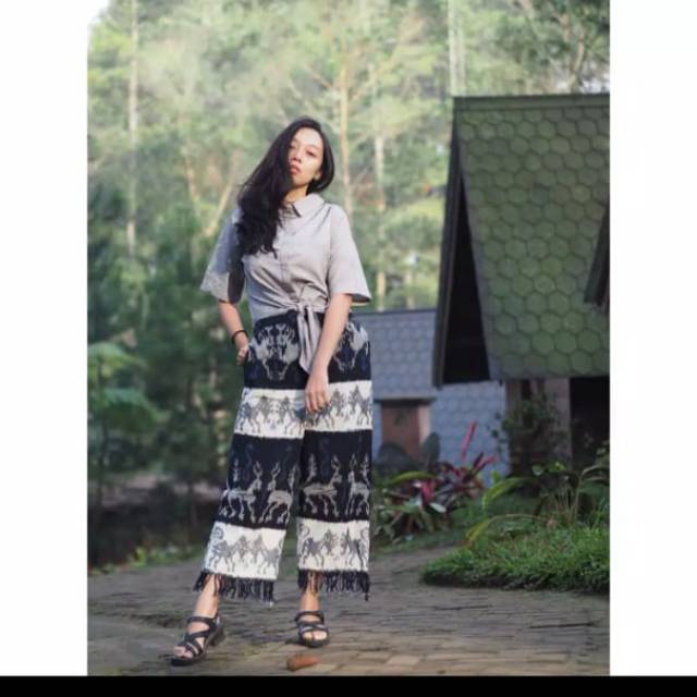 Celana kulot tenun motif sumba original A1.