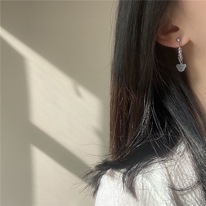 Anting Tusuk Motif Beruang Ala punk Keren Untuk Wanita