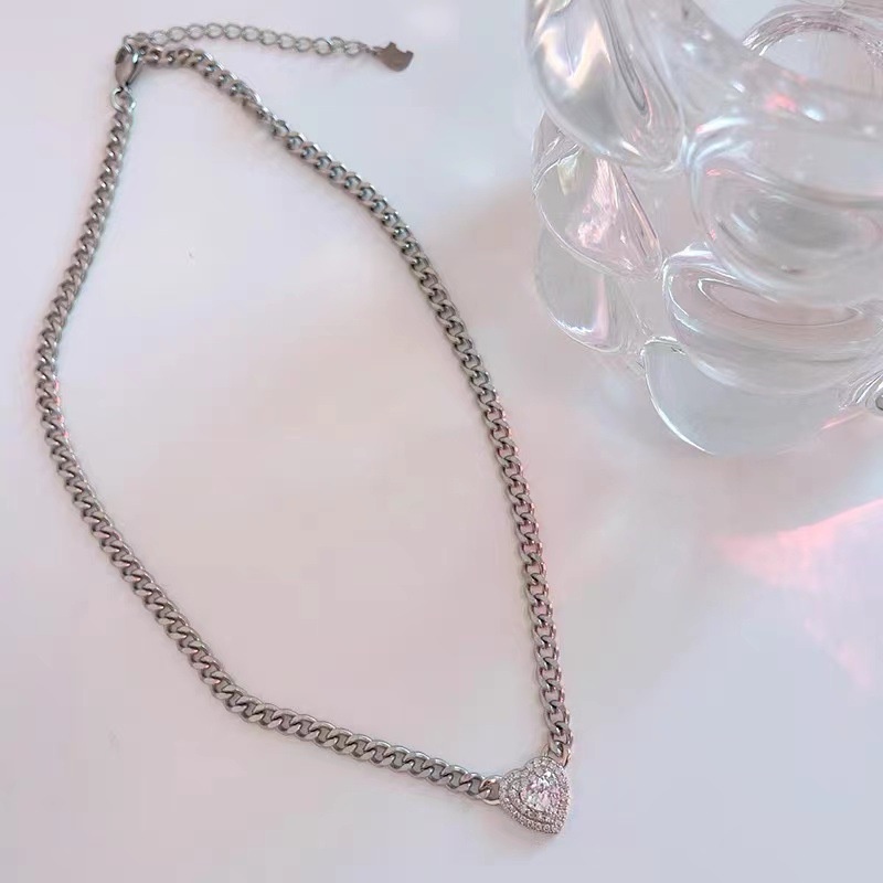 Jepang dan Korea gaya elegan jantung liontin kalung untuk wanita ins gaya dingin manis kepribadian s