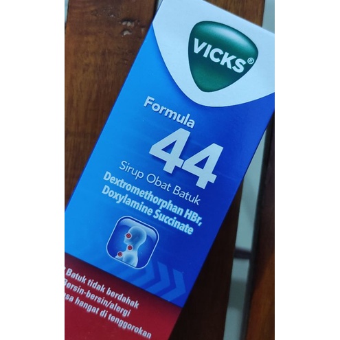 Vicks Formula 44  Dewasa 54 Ml Sirup / Obat Batuk Kering / Tidak Berdahak