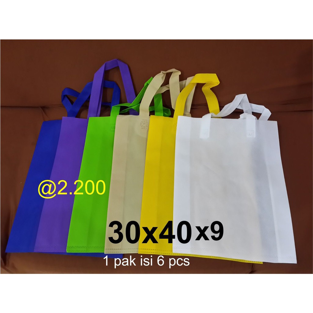 Goodie bag / tas spunbond 30 x 40 | Shopee Indonesia