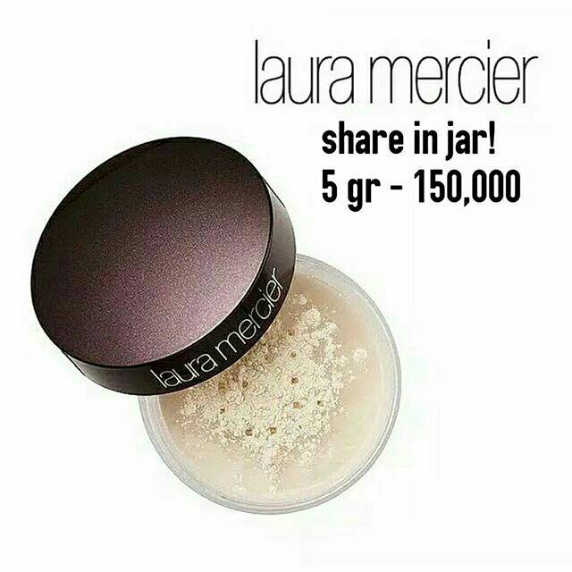 Laura Mercier Loose Setting Powder
Translucent