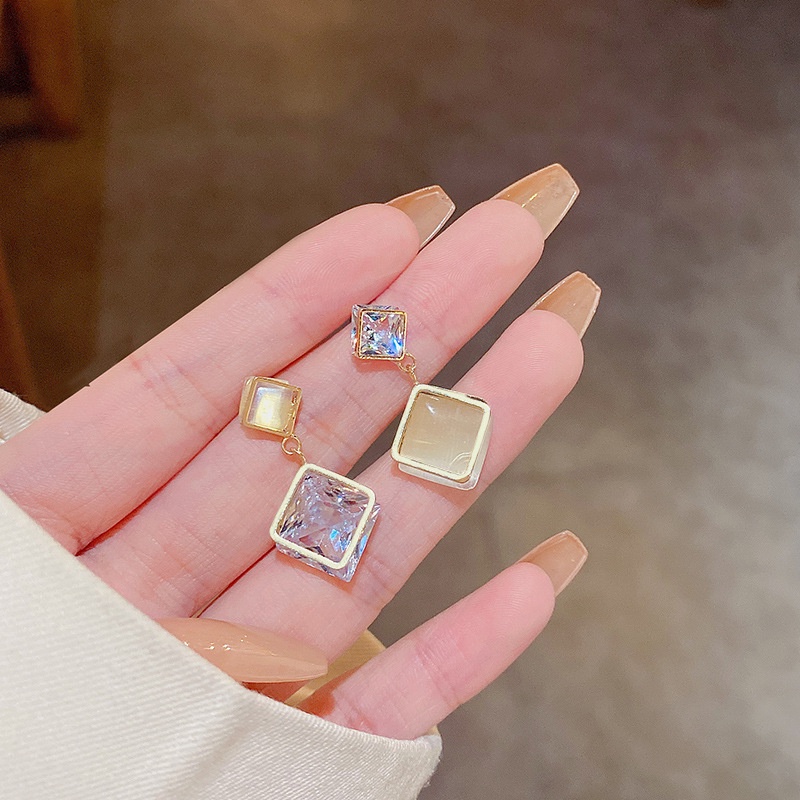 Anting Tusuk Gantung Bahan Sterling silver 925 Hias Opalzircon Gaya Mewah Untuk Wanita