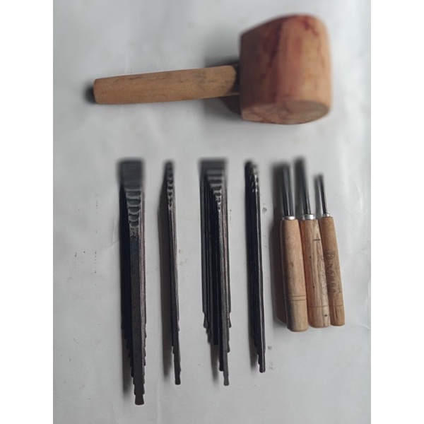 ALAT PAHAT UKIR KAYU DAN BONSAI PAHAT UKIR JEPARA SET 33 PCS PLUS PALU KAYU