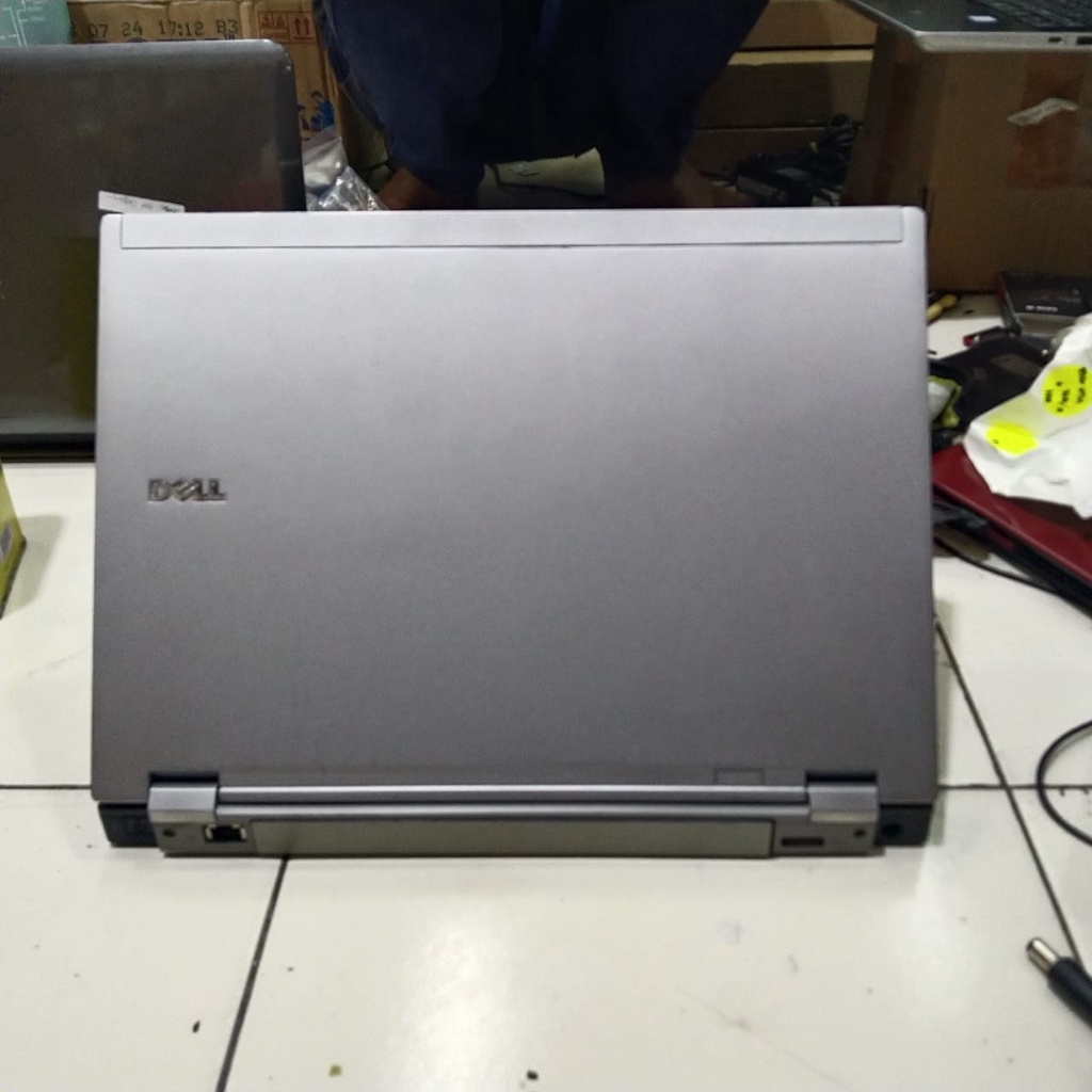 laptop Leptop Seken second bekas  DE  core i5 RAM 4GB 4 gb SSD 128gb 128 gb 2 jutaan 2jutaan zoom bagus siap pakai