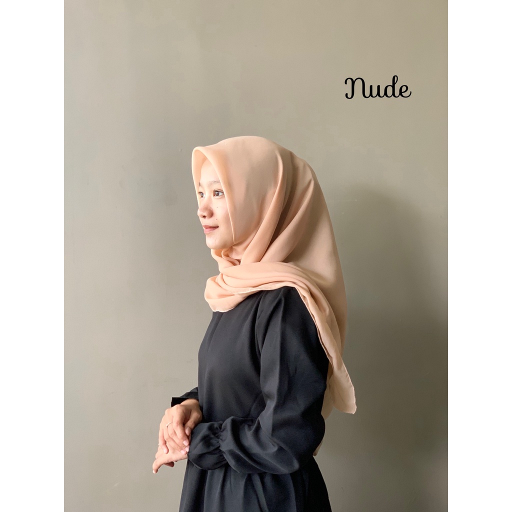 Daily hijab Bella square 115x115 | bela kerudung | potton |  jilbab hijab segi empat | double hycon bella hycoon-bella nude