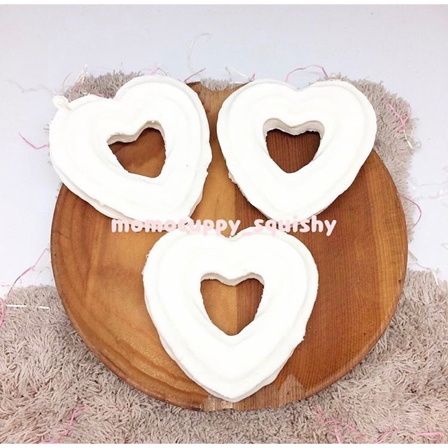 SQUISHY LICENSED heart churros deco (seperti heart churros merk CDN) (ada gantungan untuk menaruh ta