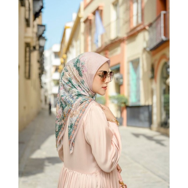 The Sevilla Square Florecer Voile Square Small by Buttonscarves