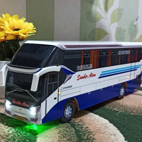 miniatur bus SR2 SUMBER ALAM  plus lampu