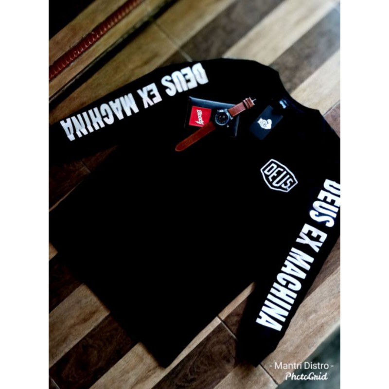 kaos Deus tangan panjang, kaos Deus, kaos hitam, kaos original, kaos premium, kaos distro Bandung