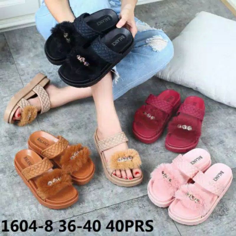 Sandal bulu karet jelly tebal 4cm merk Balance kode 1604-8
