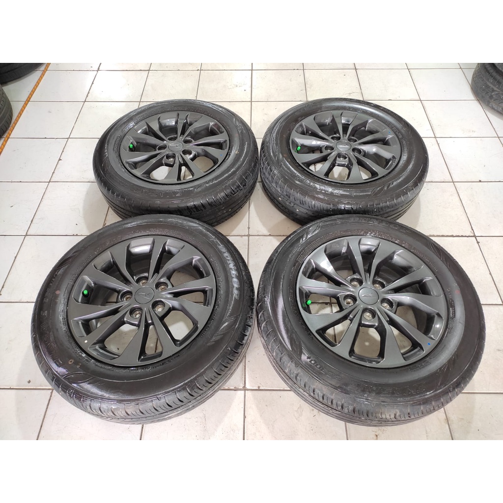 VELG MOBIL BEKAS OEM TERIOS R16X6,5 ET 50 H5X114,3 PLUS BAN 215 65 BISA DI APV,GRANDMAX,LUXIO,RUSH,INOVA