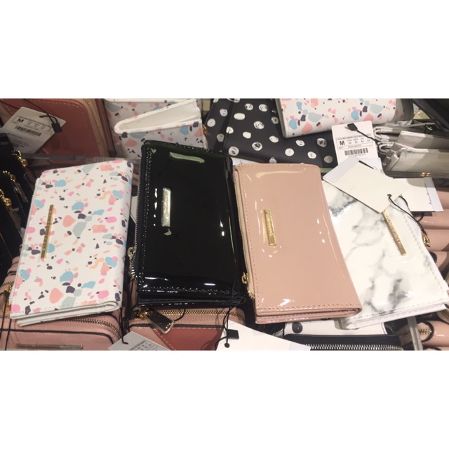 Dompet stradivarius