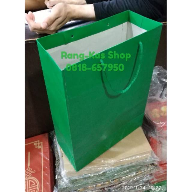 

Paper bag HIJAU Folio karton Duplex