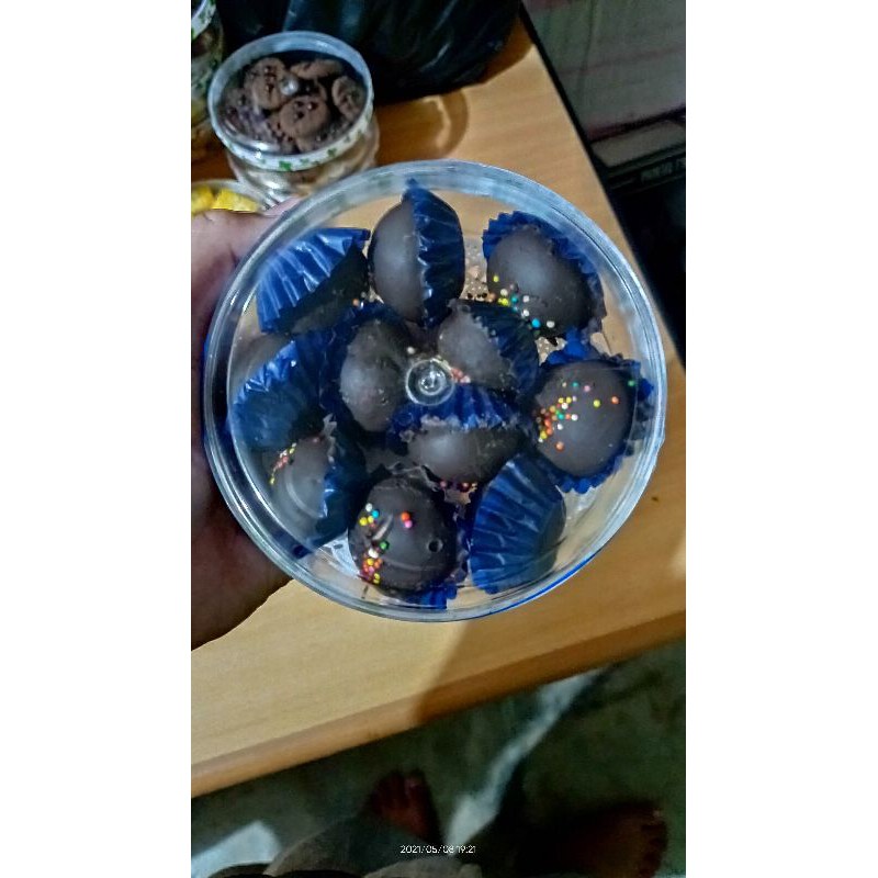 

Kue Kering Bola Bola Coklat