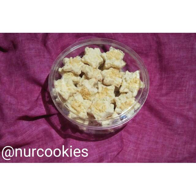 

KUE SAGU KEJU