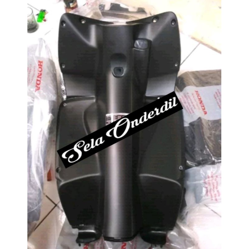 LEGSHIELD LEGSIL DASBOR KUNCI KONTAK VARIO 110 CW KARBU ORIGINAL