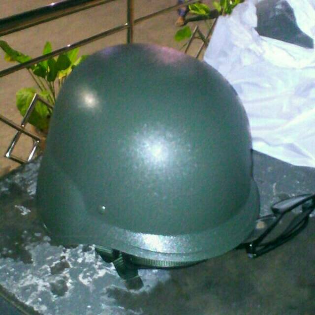 Helm Tempur Pasukan Pendidikan TNI Kevlar