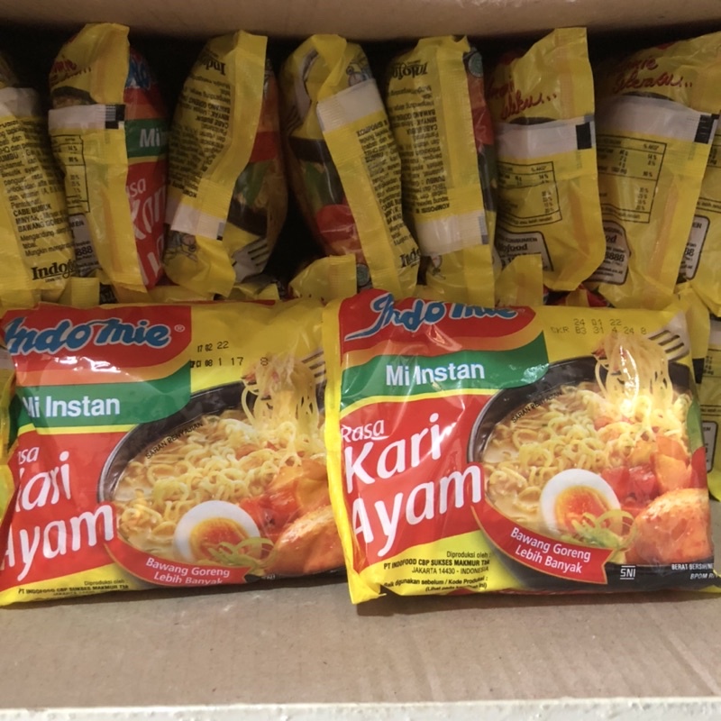 

indomie kuah indomie goreng