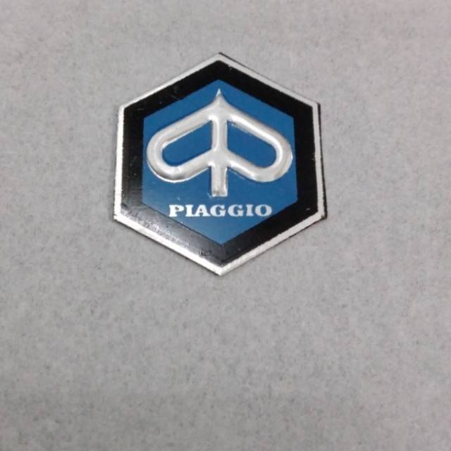 Jual Emblem Badges Logo Chung Piaggio Kecil Dasi Vespa Px Indonesia Shopee Indonesia