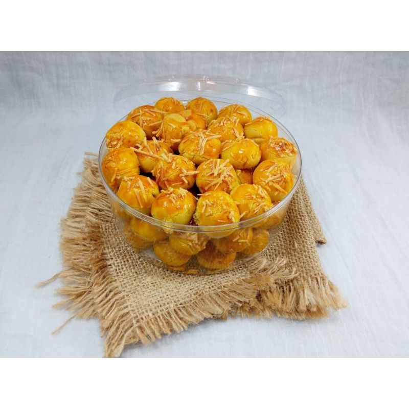 

KUE NASTAR KEJU SELAI NANAS 250gr