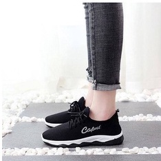 Sepatu Sneakers Wanita Running Fashionable - 8069