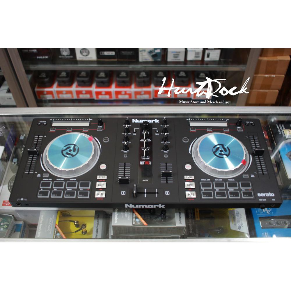 Numark Mixtrack Pro 3